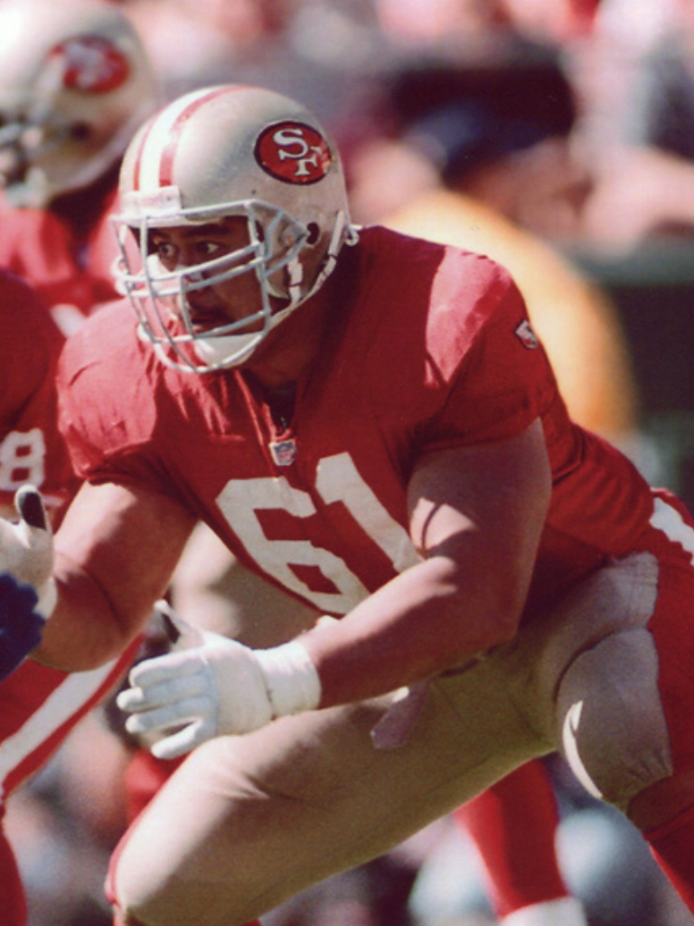 Jesse Sapolu playing for the San Francisco 49ers